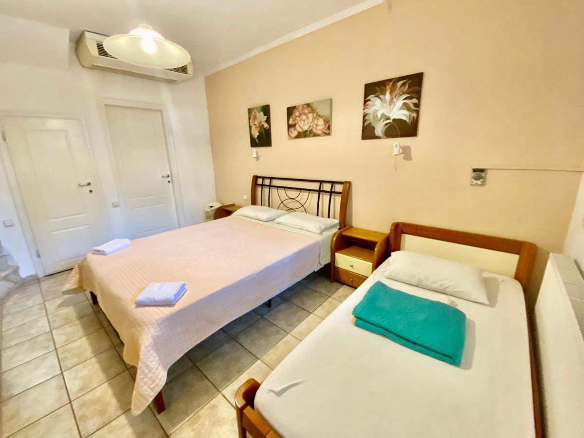 Villa Rosalia Apartments & Studios With Pool By Hotelius Corfu  Zewnętrze zdjęcie