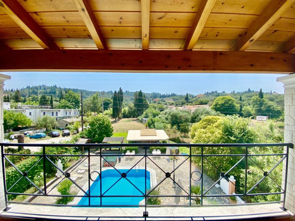 Villa Rosalia Apartments & Studios With Pool By Hotelius Corfu  Zewnętrze zdjęcie