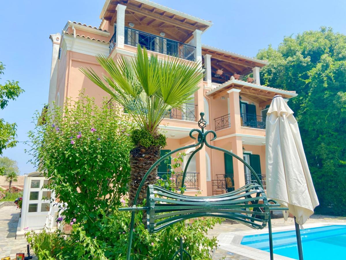 Villa Rosalia Apartments & Studios With Pool By Hotelius Corfu  Zewnętrze zdjęcie